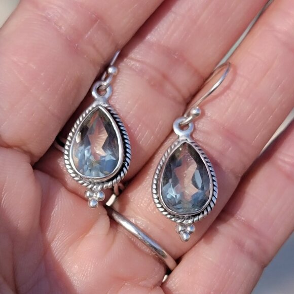 Prasiolite teardrop 925 sterling silver dangle earrings - Picture 3 of 16